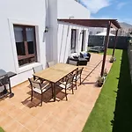 וילה Casa Atlantida *